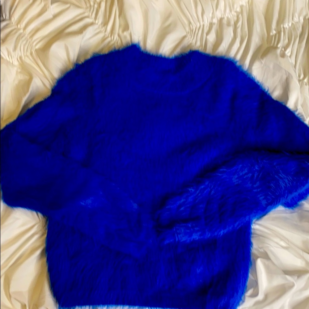 XXS Lou & Grey Blue fuzzy sweater